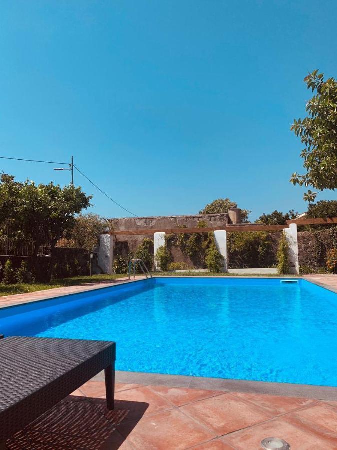 Motta Camastra Villa Le Gemelle Dell'Alcantara מראה חיצוני תמונה