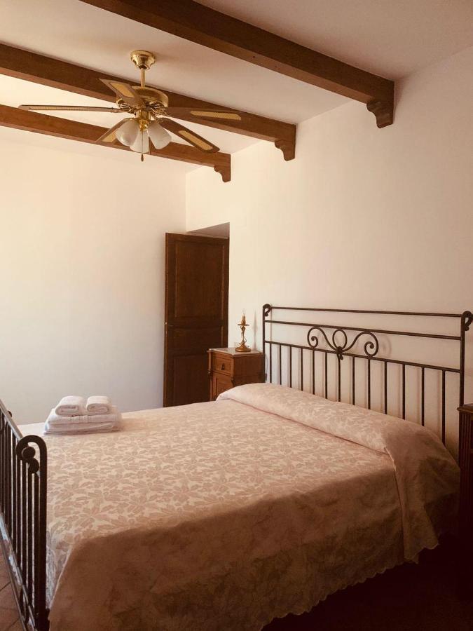 Motta Camastra Villa Le Gemelle Dell'Alcantara מראה חיצוני תמונה